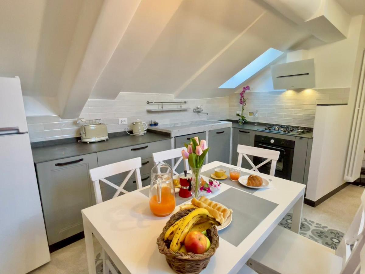 Happy Family Apartments The Roof Genoa Bagian luar foto